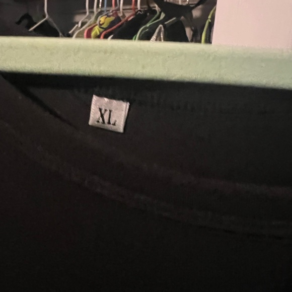 Maxi - Picture 2 of 2